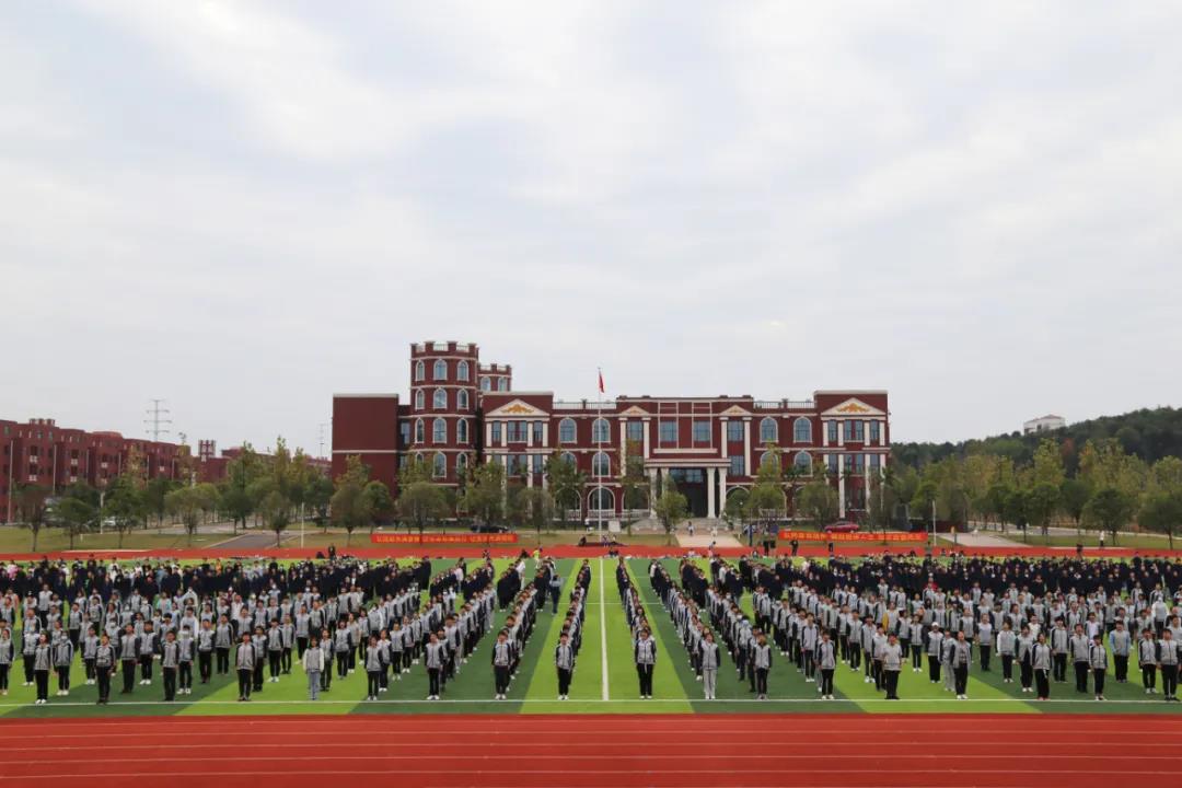 1-211103145QH30.jpg